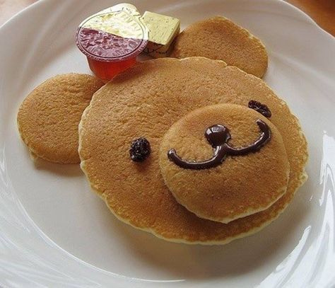 Pancakes Ideas, Bear Pancakes, Yummy Pancake Recipe, Pancakes Pancakes, Creative Breakfast, Bear Recipes, Fruits For Kids, Birthday Breakfast, Hot Cakes