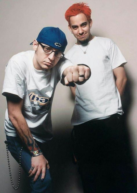 Chester❤ and Mike Chester Bennington And Mike Shinoda, Linkin Park Hybrid Theory, The Hunting Party, Joe Hahn, Rob Bourdon, Linking Park, Rap Metal, Charles Bennington, Linkin Park Chester