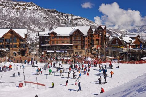 Aspen Ski Resort, Snowmass Village Colorado, Colorado Family Vacation, Colorado Resorts, Family Ski Vacation, Aspen Ski, Ski Village, Aspen Snowmass, Aspen Mountain