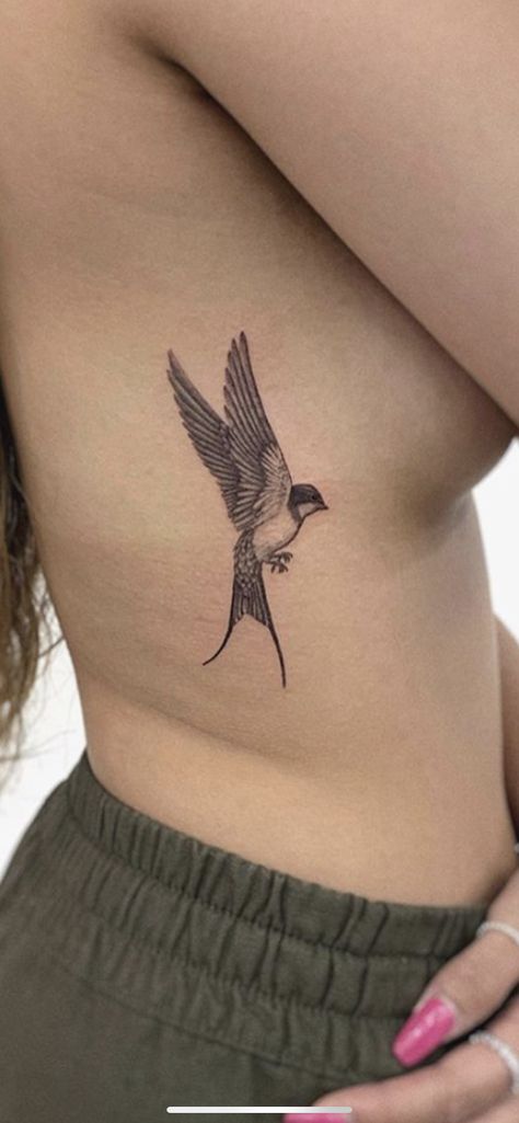 Bird Tattoo Arm Women, Beautiful Bird Tattoos For Women, Detailed Bird Tattoo, 2 Sparrows Tattoo, Bird Tattoo Leg, Bird Tattoo Aesthetic, Bird Tattoo On Leg, Sparrow Hawk Tattoo, Bird Arm Tattoos For Women