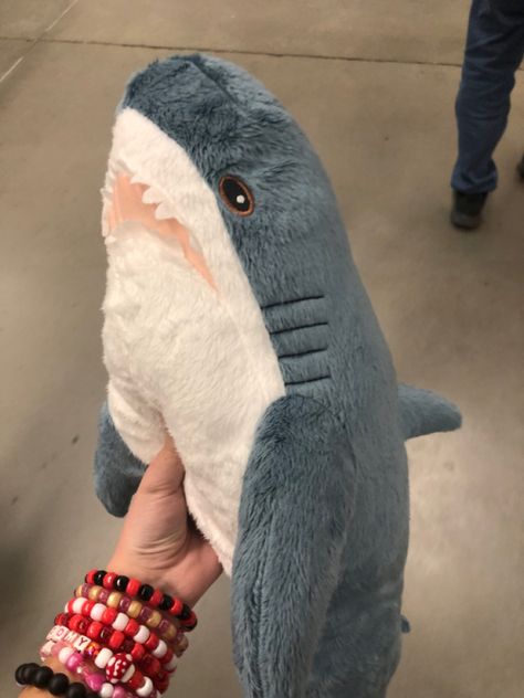 Shark Plushie Ikea, Blahaj Shark Aesthetic, Cute Shark Stuff, Shark Stuffy, Shark Things To Buy, Blajah Shark, Ikea Blahaj, Ikea Stuffed Animal, Shark Teddy