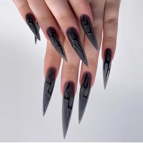 Black Fake Nails Halloween Press on Nails Long Stiletto False Nails with Glossy Designs Halloween Glue on Nails Artificial Acrylic Nails Full Cover Stick on Nails for Women 24Pcs Nail Long, Fake Nails Long, Long Almond, Long Stiletto Nails, Sharp Nails, Halloween Press On Nails, Long Stiletto, Nail Art Salon, Nagel Tips