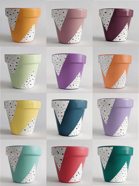 Painted Plant Pot, Plant Pot Design, Flower Pot Art, Painted Terracotta, Painted Pots Diy, Painted Plant Pots, Flower Pot Design, Cement Diy, Painted Clay Pots