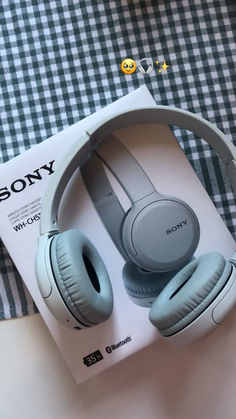 Sony Wch510 Headphones, Sont Headphones Aesthetic, Over Head Headphones, Cheap Aesthetic Headphones, Sony Whch710n Headphones, On Ear Headphones Aesthetic, Sony Ch510 Aesthetic, Sony Wh Ch510 Aesthetic, Sony Zv-e10 Aesthetic