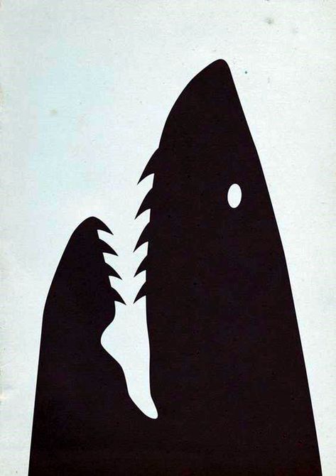 40 Surprisingly Genius Negative Space Art Examples - Bored Art Gestalt Art, Negative Space Art Lesson, Negative Space Drawing, Gestalt Principles, 남성 근육, Negative And Positive Space, Negative Space Art, Negative Space Design, Art Examples