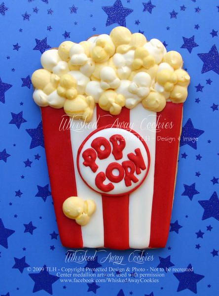 Popcorn Cookies Decorated, Movie Theater Cookies, Popcorn Royal Icing Cookies, Movie Cookies Decorated, Circus Cookie Desserts, Movie Cookies, Popcorn Cookies, Circus Cookies, Cookie Connection