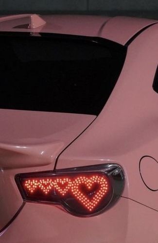 Heart Rear Lights Car, Heart Shaped Headlights, Heart Shaped Car Lights, Heart Car Rims, Pink Heart Rims, Heart Shaped Tail Lights, Car With Heart Lights, Heart Rims Car, Heart Tail Lights Car