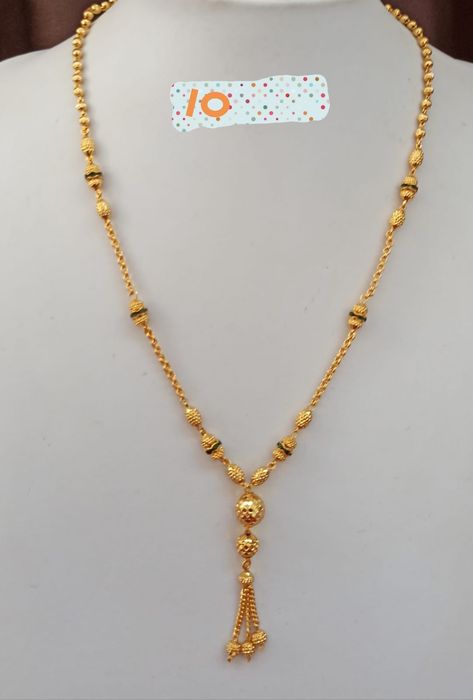 Fancy Chains For Ladies, Fancy Chains For Ladies Gold, 10grms Gold Necklace Designs, Gold Dokiya Design, Ladies Chain Designs Gold, Small Chains Gold, Delicate Gold Jewelry, Gold Jewels Design, Bride Jewelry Set