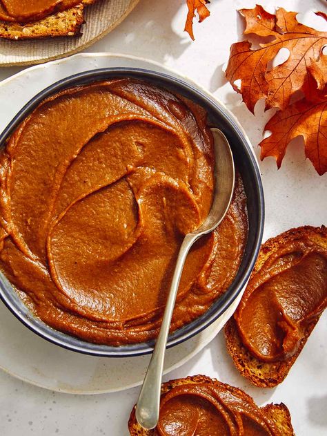 Pumpkin Butter Recipe, Spoon Fork Bacon, Hearty Comfort Food, Butter Spread, How To Make Pumpkin, Pumpkin Butter, Sweet Pumpkin, Spread Recipes, Best Pumpkin