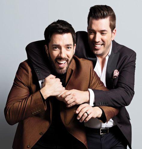 The Property Brothers' Business Empire Depends on One Thing: Their Very Strong Partnership Brother Photoshoot, Drew And Jonathan Scott, Brother Ideas, Real Estate Design, Brother Photos, 1920s Interior Design, Business Empire, Lake Photoshoot, Estate Design