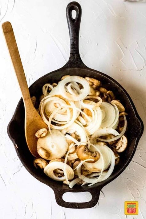 Sautéed Mushrooms and Onions - Sunday Supper Movement Sauteed Mushrooms And Onions, Swiss Burger, Mushroom Burger Recipe, Mushroom Swiss Burger, Caramelized Onions And Mushrooms, Mushroom Side Dishes, Easy Sauce Recipe, Mushroom Sauce Recipe, Mushrooms And Onions