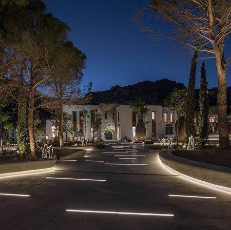 Campus Landscape, Architecture Residential, Landscape Lighting Design, Pathway Lights, Group Project, Urban Lighting, Random Pattern, Mykonos Greece, Urban Spaces