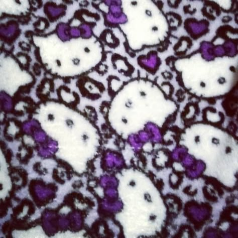 Purple Y2k Background, Purple Hello Kitty, 2000s Wallpaper, Purple Y2k, Hello Kitty Blanket, Pink Wallpaper Hello Kitty, Y2k Icons, Toro Inoue, Y2k Background