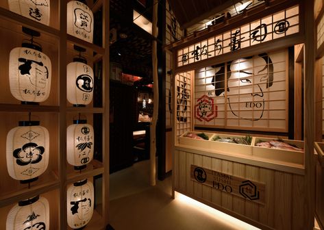 New Sushi Restaurant Takes You Back to the Edo Period, Yukata Included | Food & Drink Japanese Sushi Bar Design, Yakitori Restaurant Design, Traditional Japanese Restaurant, Sushi Restaurant, Japanese Hotel Room, Sushi Counter, Japanese Restaurant Interior, Sake Bar, Japanese Restaurant Design