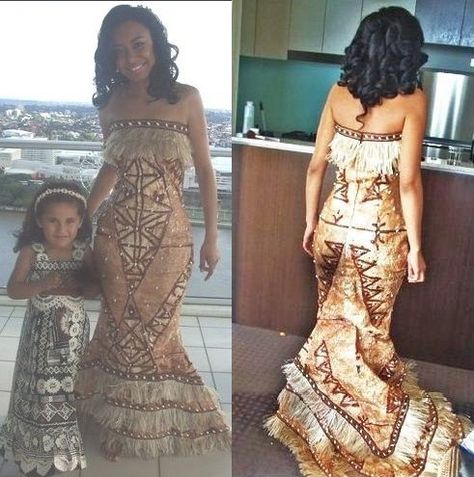 After days of searching I finally found the photo that some of you requested. The image on the right was posted- now we have the bride & her flowergirl:) A fijian bride with her wedding gown made of tapa or known in her fijian culture as 'masi'.  Wedding gown designs by ~Di'V R~ Fijian Wedding, Fiji Fashion, Samoan Wedding, Island Wedding Dresses, Polynesian Wedding, Samoan Dress, Polynesian Dress, Poly Dress, Fiji Wedding