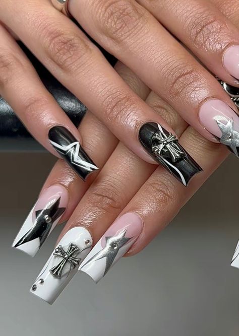 Chrome Hearts Nails Black, Chrome Hearts Nails, Chrome Heart Nails, Cross Nails, Anime Nails, Star Nails, Heart Nails, Dream Nails, Nails Inspo