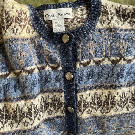 Blue sweater 
💙
Blue Croft and barrow sweater. 
Size S 
Cute details on the buttons and no flaws :) 
Lmk if u need more details!!

#vintage #sweater #unique #fall Sweater Unique, Croft And Barrow, Unique Fall, Vintage Sweater, Blue Sweater, Blue Sweaters, Womens Cardigan, Blue