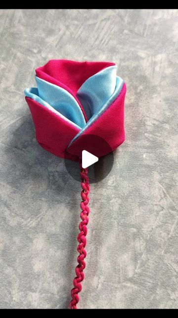 Quick Sewing Gifts, Turban Headband Tutorial, Latkan Design, Flowers Funny, Lace Blouse Design, Diy Fleur, Design Tricks, Coiled Fabric Basket, Fabric Origami