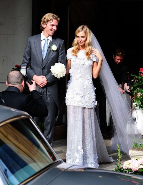 Poppy Delevingne Wedding, Chanel Wedding Dress, Chanel Wedding, Poppy Delevigne, Bianca Jagger, Celebrity Gowns, Celebrity Wedding Dresses, Liza Minnelli, Walk Down The Aisle