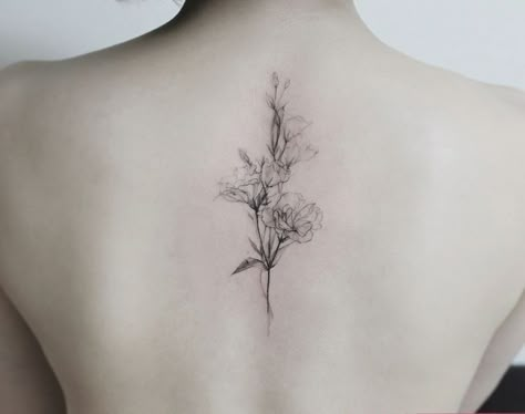 Floral Spine Tattoo, Carnation Flower Tattoo, Lisianthus Flowers, Model Tattoos, Carnation Tattoo, Floral Back Tattoos, Tattoo Diy, Flower Tattoo Back, Spine Tattoos For Women