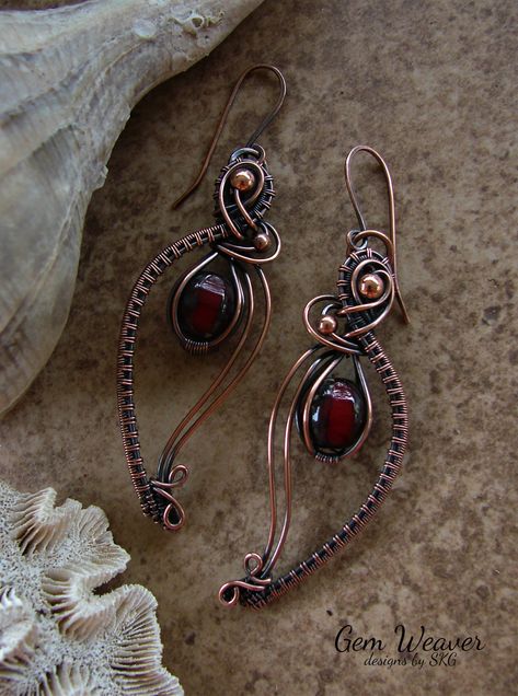 Earing Tutorials, Kelly Jones, Copper Wire Earrings, Earrings With Beads, Wire Ideas, Wire Jewelry Earrings, Wire Wrapped Stone Jewelry, Homemade Earrings, Wire Wrap Jewelry Designs