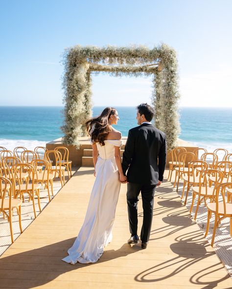 Alexa and Justin’s wedding at @ranchoshibumi was a spectacular blend of desert and sea. The ceremony was beautifully framed by the breathtaking Baja landscape, while the reception highlighted the venue’s charm. A perfect celebration of love in an unforgettable setting. WP: @delcaboweddings Photo: @tarynbaxterphotographer Venue: @ranchoshibumi Florals: @floweriize Production: @stageprocabo #DelCaboWeddings #WeddingPlanning #DestinationWedding #LosCabos #CaboLo e #DesertAndSea #Chuppah... Desert And Sea, Chuppah Wedding, Cabo Weddings, Wedding Inspo, Of Love, Destination Wedding, Wedding Planning, Celebrities, Floral