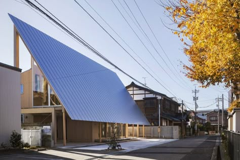 Modern Japanese Homes, Historical Temples, Japan House, Traditional Japanese Architecture, Traditional Japanese House, Karuizawa, Japanese Architect, Old Farm Houses, Kanazawa