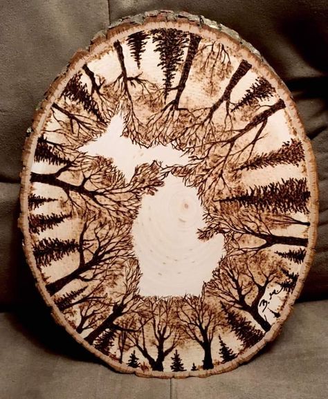 Pyrography Tree Patterns, Wood Burning Pine Tree Patterns, Forest Wood Burning, Wood Burning Landscape, Wood Burning Mountain Scene, Wood Slabs Ideas Tree Slices, Wood Burning Trees, Pyrography Ideas For Beginners, Nature Wood Burning