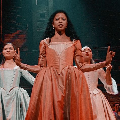 Renee Elise Goldsberry, Angelica Schuyler, Eliza Hamilton, Cute Pfp, Percabeth, Dresses