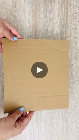 Decorated Gift Boxes Ideas, Make A Gift Box Out Of Cardboard, Diy Decorative Boxes Ideas, Diy Boite Cadeau, Diy Boxes For Gifts, Cheap Diy Gifts, Making Gift Boxes, Cardboard Crafts Decoration, Ice Cream Stick Craft