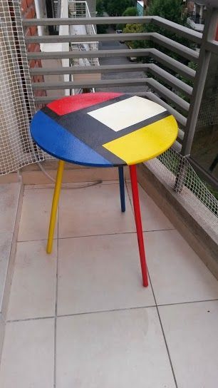 Mondrian Art, Africa Art Design, Aluminum Foil Art, Painted Stools, Artistic Furniture, Painted Chairs, Art Chair, Funky Painted Furniture, Piet Mondrian