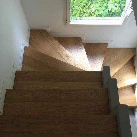 75 Beautiful Scandinavian Staircase Ideas and Designs - October 2024 | Houzz UK Scandinavian Staircase, Small Space Nursery, Loft Stairs, Staircase Ideas, Office Entrance, Small Space Organization, House Stairs, Kitchen Diner, Kitchen Photos