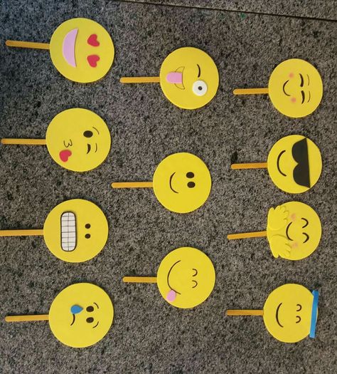 Emoji Day Activities For Kids, World Smile Day Activities For Kids, Yellow Day Ideas For Preschool, Yellow Day Activities Craft Ideas, Yellow Day Activity, Emoji Crafts For Kids, Yellow Day Crafts For Kids, Yellow Day Activities Preschool, Emoji Craft