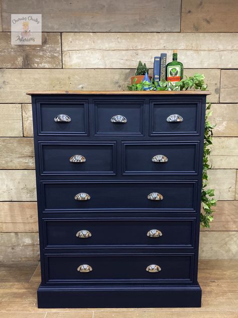 Pine Drawers Makeover, Upcycled Tallboy, Painting Chest Of Drawers, Tallboy Makeover, Chest Upcycle, Up Cycling Furniture, Chest Of Drawers Upcycle, Pine Furniture Makeover, Upcycled Drawers