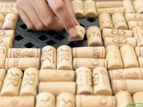 How to Make a Bathmat from Corks: 6 Steps (with Pictures) Wine Cork Diy Projects, Cork Diy Projects, Wine Cork Wreath, Wine Cork Diy Crafts, Wine Cork Projects, Cork Crafts Diy, Wine Cork Diy, Cork Projects, Empty Wine Bottles