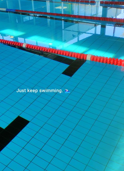 Aesthetic Wallpaper Swimming, Aesthetic Swim Wallpaper, Swimming Exercise Aesthetic, Swimming Class Aesthetic, Swimming Is My Therapy, Swimmer Vibe, Artistic Swimming Photography, Swimmer Aesthetic, Pool Captions