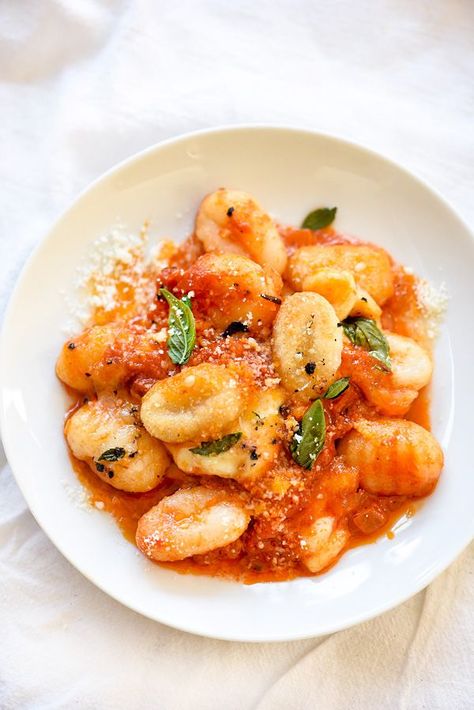 Gnocchi With Pomodoro Sauce FoodieCrush.com Thanksgiving Pasta Recipes, Thanksgiving Pasta, Gnocchi Sauce, Gnocchi Recipes Easy, Pasta And Sauce, Pomodoro Sauce, Gnocchi Dishes, How To Cook Gnocchi, Baked Gnocchi