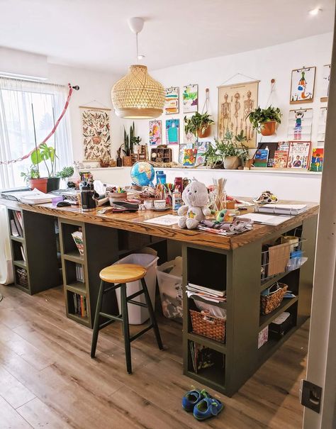 Repurpose Dining Room Space, Schoolhouse Home, Repurpose Dining Room, One Room Schoolhouse, Kids Camping, Dining Room Spaces, Reggio Inspired, Charlotte Mason, School Room