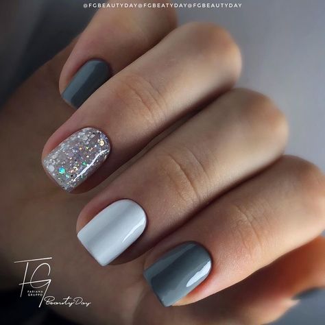 Short Nail Designs Gray, Gel Manicure Ideas For Short Nails Winter, Grey Gel Nails Short, Gray Short Nails, Gel Nails Ideas Short Winter, Grey Short Nails, Cute Nail Ideas For Spring, January 2023 Nails, Gray Nails Ideas