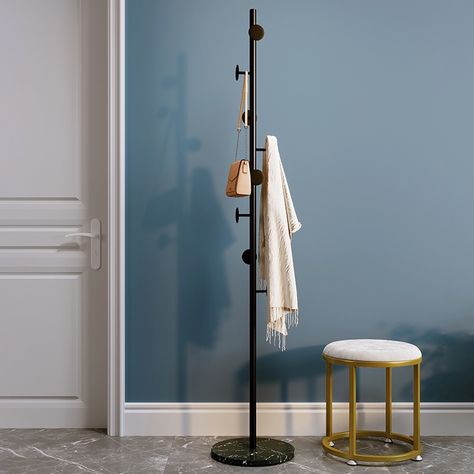 Coat Stand Hallway, Entryway Coat Hanger, Straight Line Designs, Grand Entryway, Modern Entryway, Design Line, Decorative Hooks, Hanging Clothes, Coat Stands