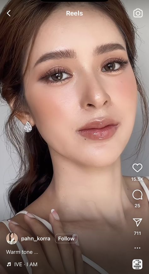 Graduation Look Makeup, Bride Makeup Asian, Makeup Asian, Natural Glam Makeup, Classy Makeup, Glam Wedding Makeup, Soft Makeup Looks, Graduation Makeup, Soft Glam Makeup