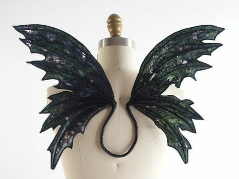 Fairy Wings Black, Dark Fairy Outfit, Black Fairy Wings, Dark Fairy Costume, Diy Fairy Wings, Fairy Wings Costume, Pixie Wings, Handmade Halloween Costumes, Fire Fairy