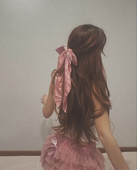 Coquette Hairstyles, Bow Hairstyle, Soft Girl Aesthetic, Ribbon Hairstyle, Coquette Style, Hairstyle Inspo, Princess Aesthetic, Ribbon Hair, Korean Hairstyle