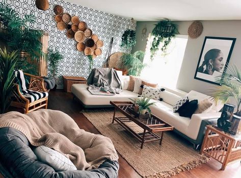 Boho Afro Chic African Style, Modern Afro Boho Living Room, African American Home Decor Living Rooms, Afrocentric Studio Apartment, Afrobohemian Living Room, Afro Centric Living Room, Afro Boho Decor Living Room, Afro Bohemian Living Room, Afrocentric Apartment Decor