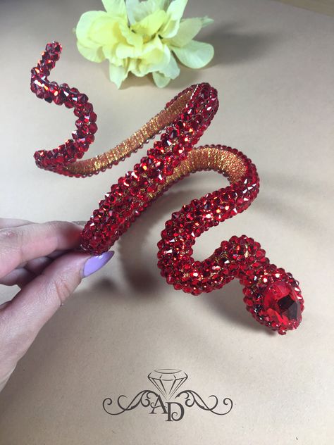 Red Dance, Dancer Necklace, Ballroom Jewelry, Belly Dance Jewelry, Dance Jewelry, Jewelry Organizer Diy, Snake Bracelet, Head Jewelry, Hand Bracelet