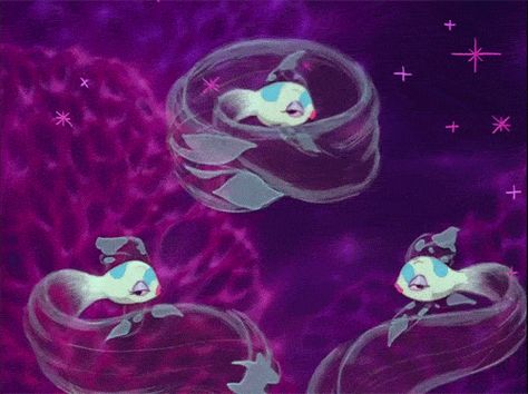 From Fantasia, the Dancing white Goldfish, aka the supporting dancers, in the 'Arabian Dance' part of the Nutcracker Suite. A neat little animation. Disney Screencaps, Space Drawings, Fantasia Disney, Disney Things, Disney Classics, Art Disney, Old Disney, Disney Life, Animation Screencaps