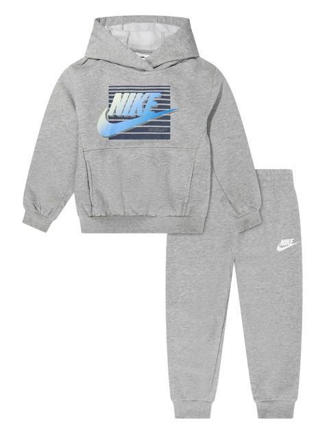 Nike tracksuit outfit