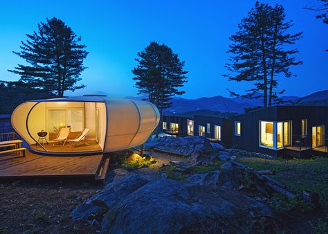 Glamping on the Rock camping facility on South Korea designed by ArchiWorkshop Luxury Camping Tents, Camping 101, Night Hiking, Glamping Resorts, Cabin Tent, Glamping Site, Luxury Safari, Wooden Cabins, One Day Trip