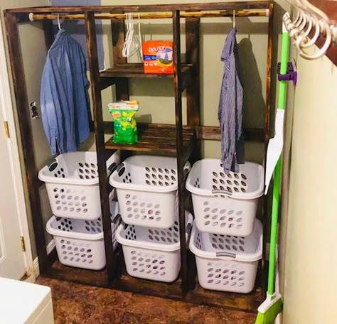 Diy Laundry Room Shelves, Laundry Basket Shelves, Rustic Laundry, Laundry Room/mud Room, Rustic Laundry Rooms, Small Laundry Room Organization, Room Storage Diy, Pantry Remodel, Laundry Basket Organization