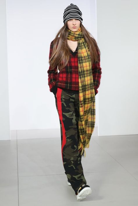 And a Scarf, Too! Cher Horowitz, Living Under A Rock, City Woman, Plaid Outfits, Yellow Plaid, Fashion Designers, New York Fashion Week, New York Fashion, Different Styles